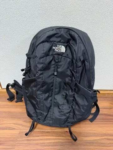 THE NORTH FACE 블랙 백팩