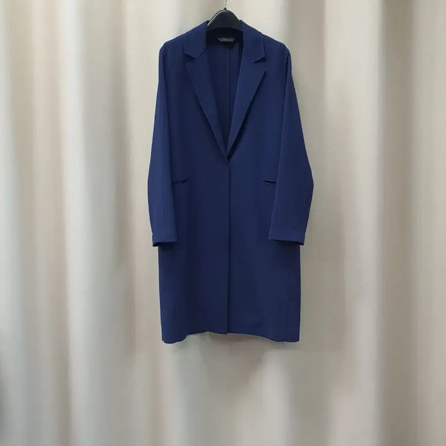 더아이잗 간절기 코트형 자켓