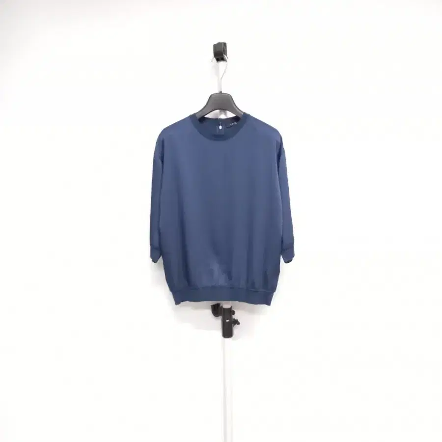 LATT BY T 래트바이티 춘추 여름간절기 블라우스 44.55
