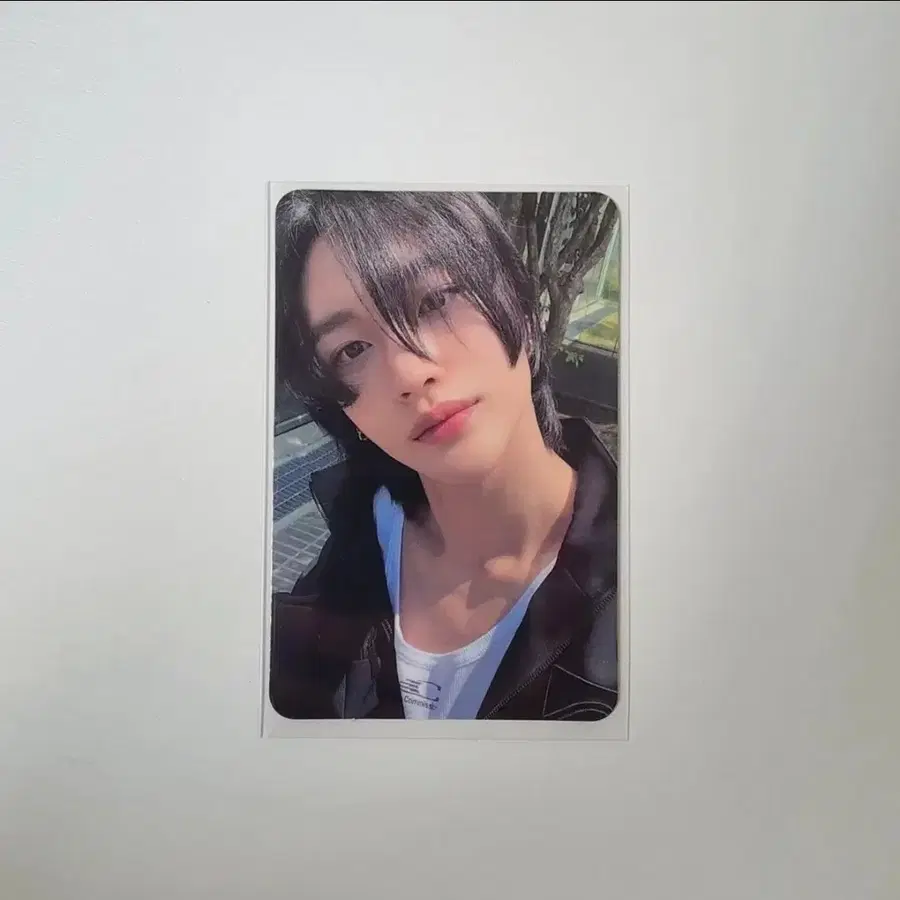 RIIZE 원빈 Get A Guitar [Rise&Realize 사진전]