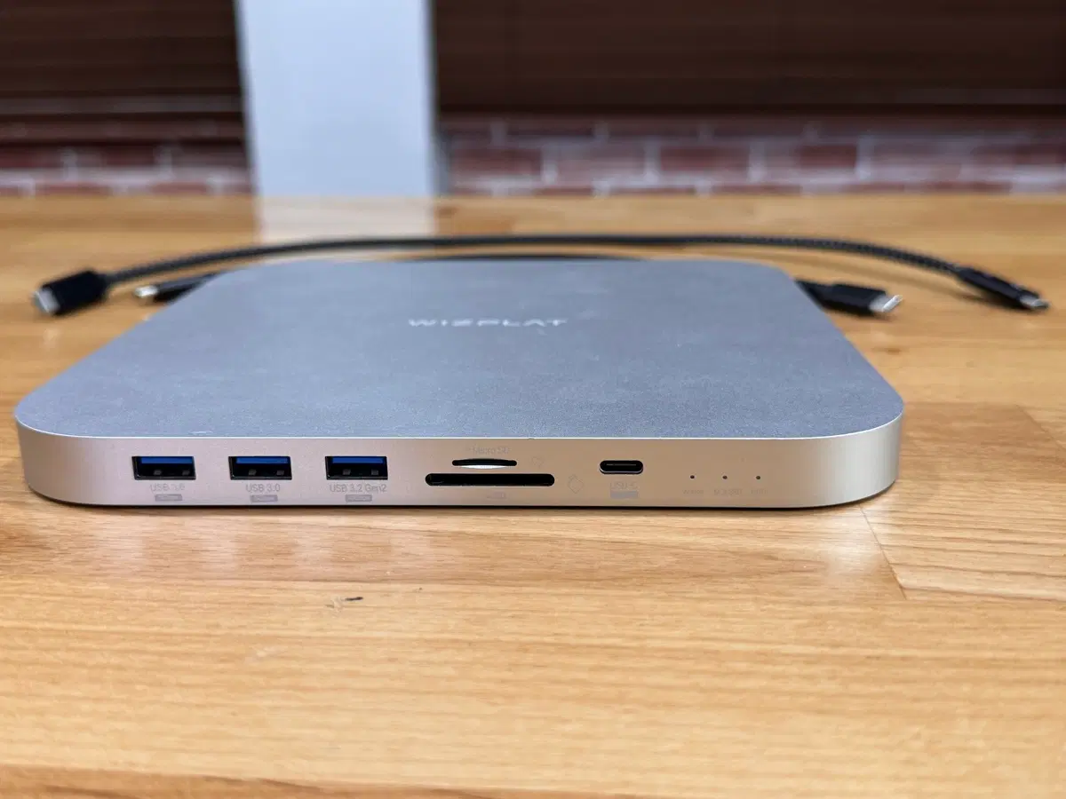 WIZPLAT 맥북 프로용 USB-C 도킹 스테이션