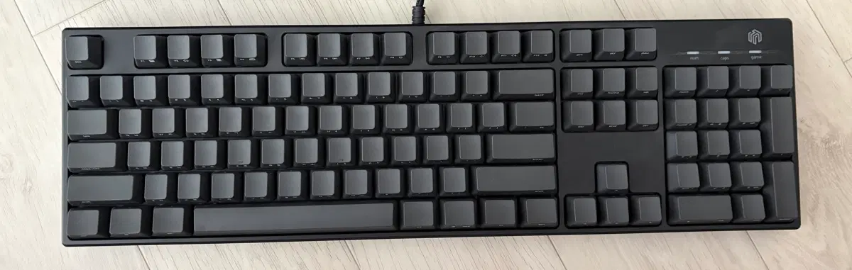 체리미엄 C604 기계식 유선 키보드 팝니다(청축)