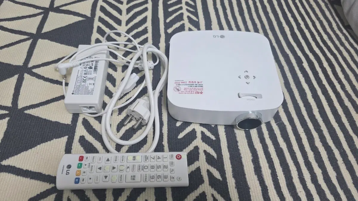 LG PF50KA 빔프로젝터