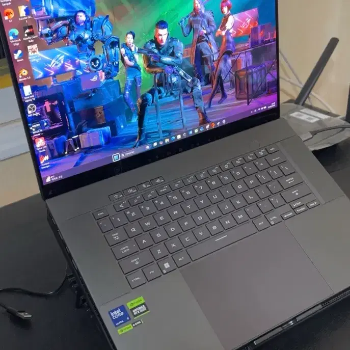 ASUS ROG ZEPHYRUS G16 인텔코어 울트라 RTX 4070