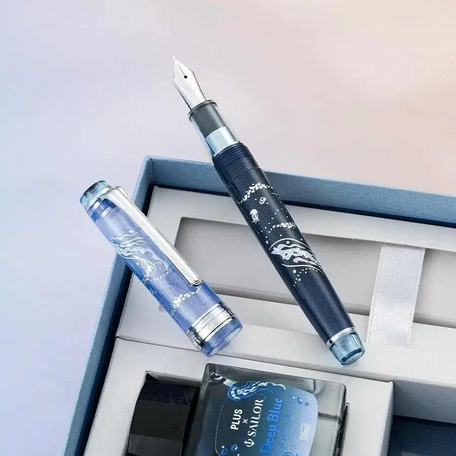 (구해요)세일러 프로기어 슬림 젤리피쉬 만년필