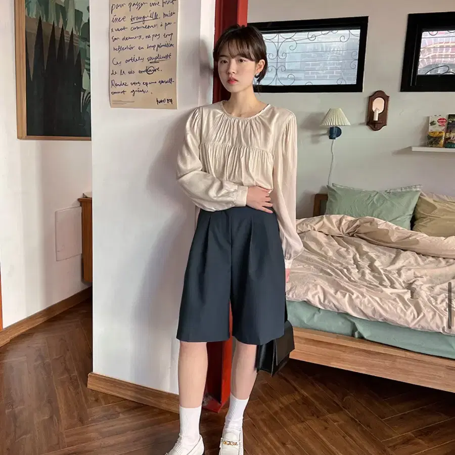 프롬비기닝 네이비 버뮤다 팬츠
