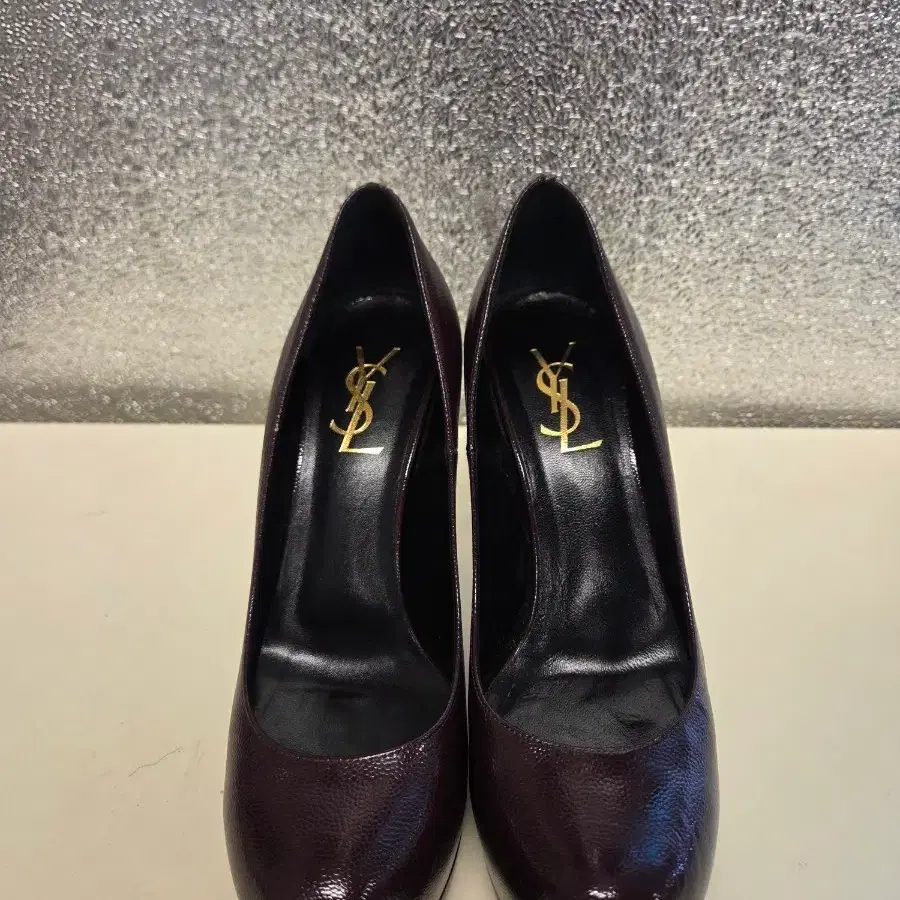 입생로랑 YSL 여성 펌프스 힐 버건디 37