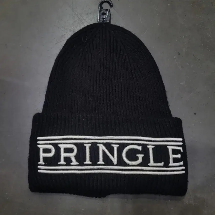 PRINGLE OF SCOTLAND X H&M 콜라보 자수로고 비니
