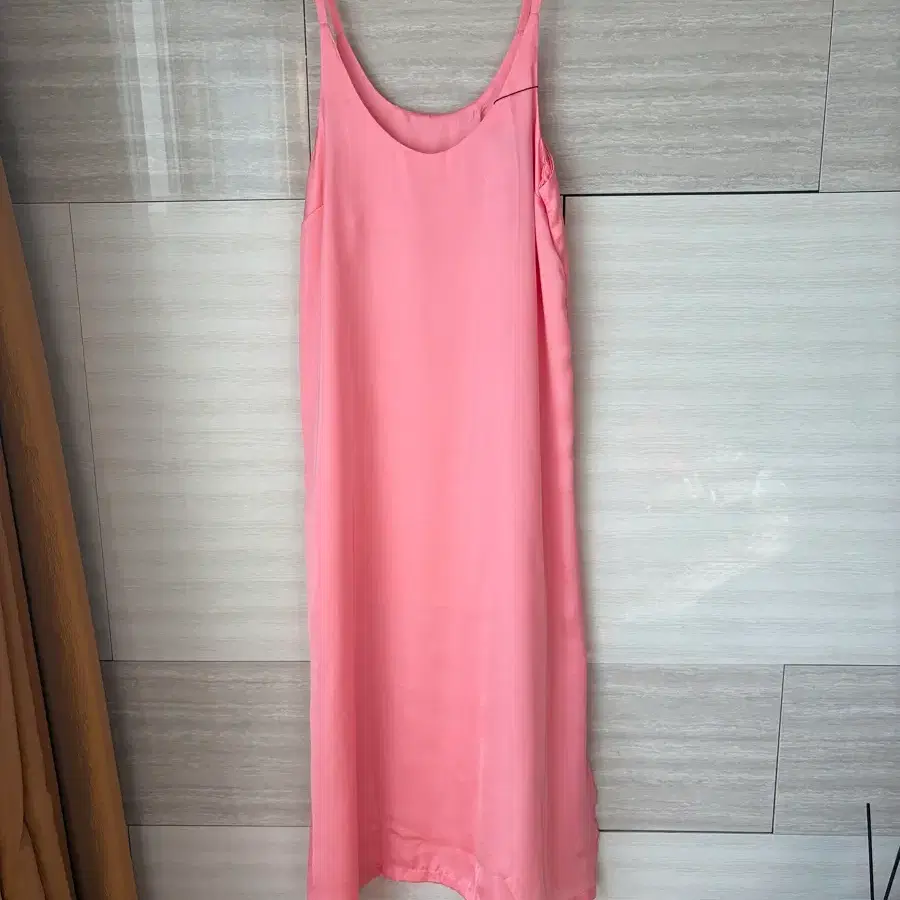 발리비키 롱 나시 원피스 새상품
