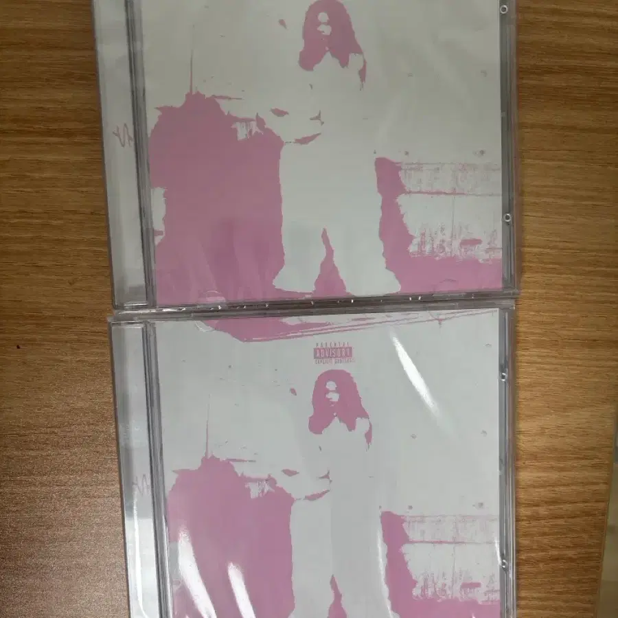 키드밀리 LOVESICK 럽식디럭스 팝니다
