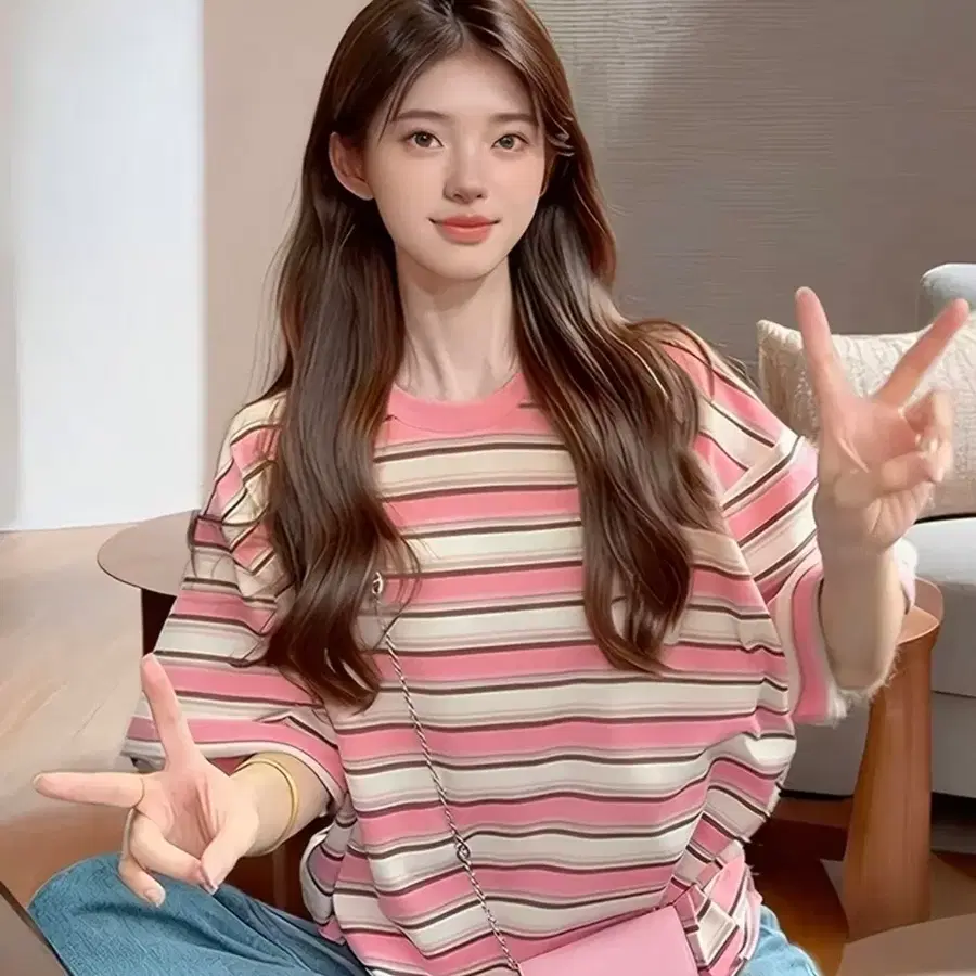 핑크 스트라이프 반팔 티셔츠핑크 스트라이프 루즈핏 티셔츠 [새상품]