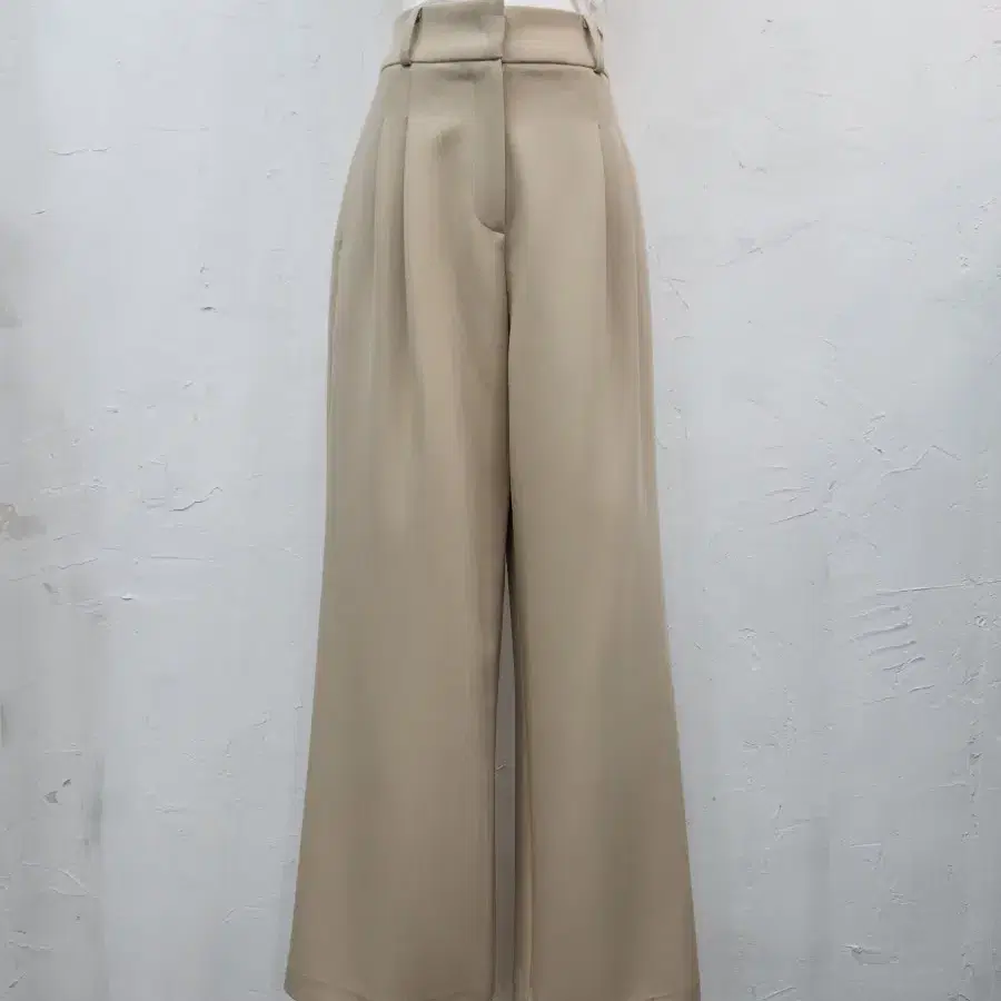 기본 와이드 슬랙스 베이지