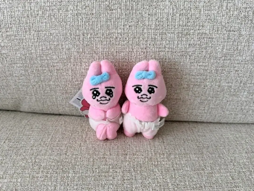 정품 빤쮸토끼 키링인형