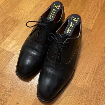 SCOTCH GRAIN 스트레이트 팁 블랙