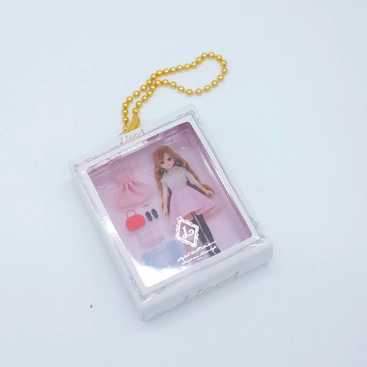 리카 인형상자 모형 키링 가챠
