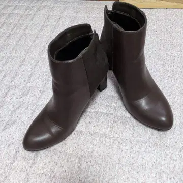 GU 백지퍼 부티 다크 브라운 미사용에 가까운 L 사이즈