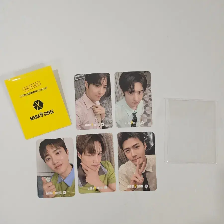 엑소 EXO 메가 커피 포카 MEGA 포토카드 PHOTO CARD 수호 찬열 도경수 카이 오세훈 디오 준면 종인