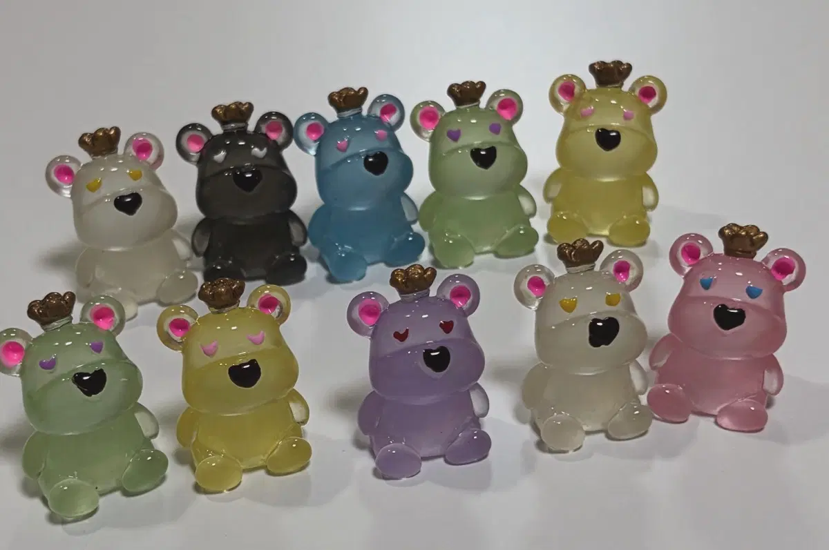 왕관 쓴 곰돌이 피규어 파츠 세트