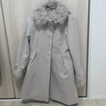 GRL 퍼 코트