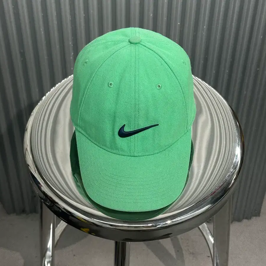 나이키 NIKE 레거시91 스우시 볼캡 그린