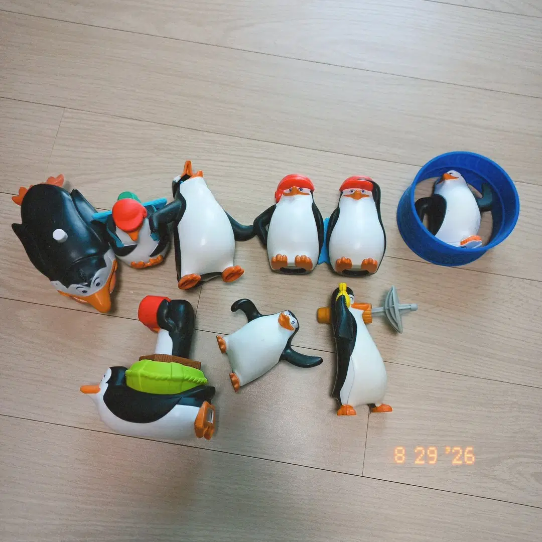 2014~2015 해피밀 장난감 마다가스카르의 펭귄