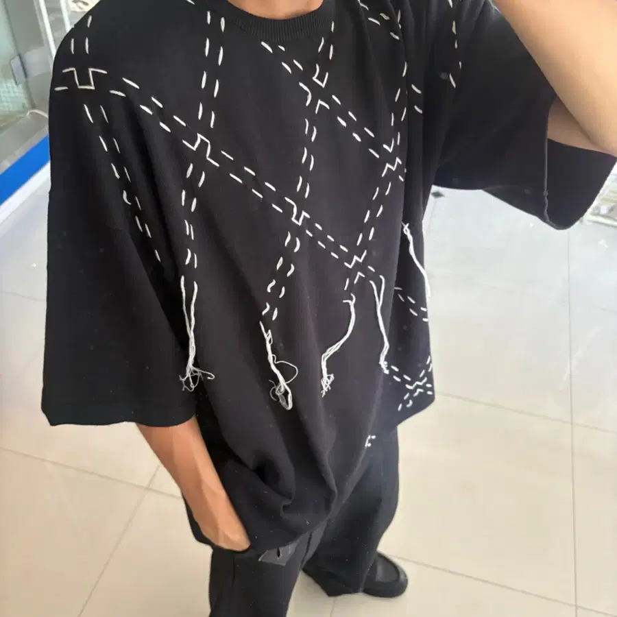 KOOI 코이 diamond stitch knit tee