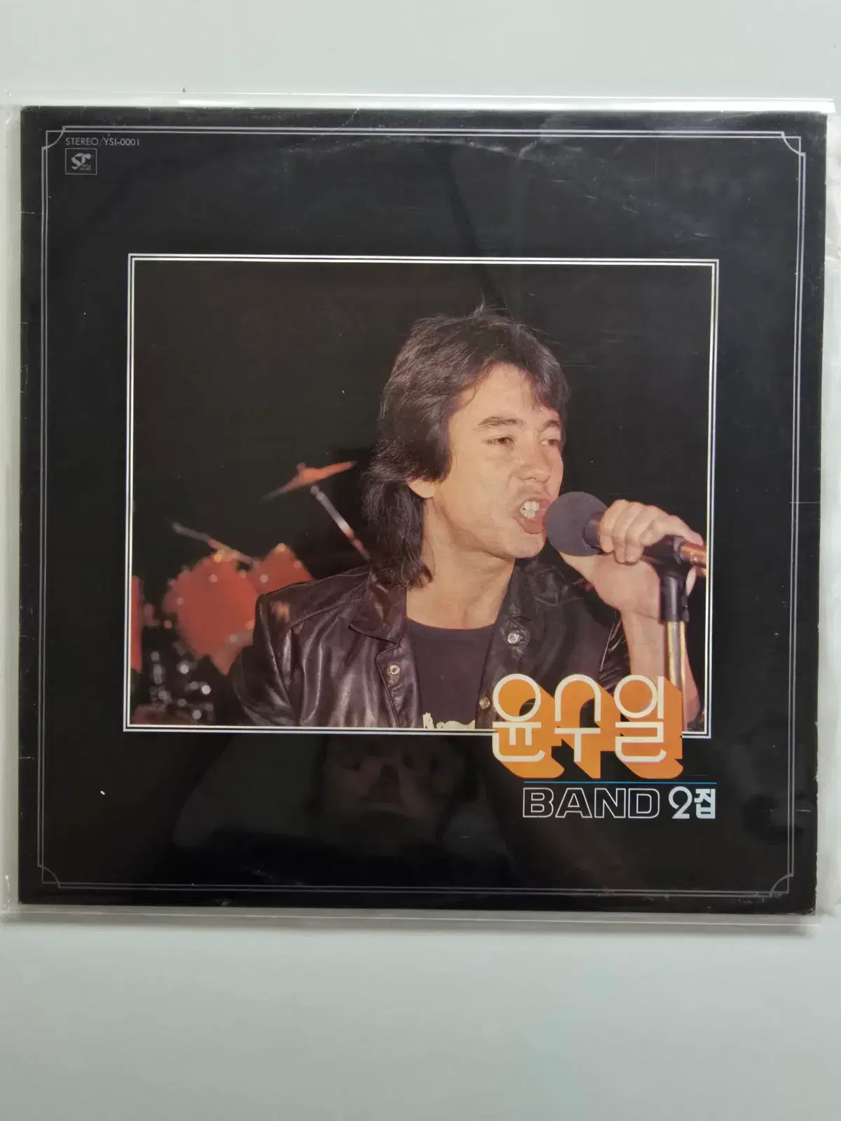 윤수일 BAND LP / 2집 / A.P.T 아파트/ NM+/ 가사집