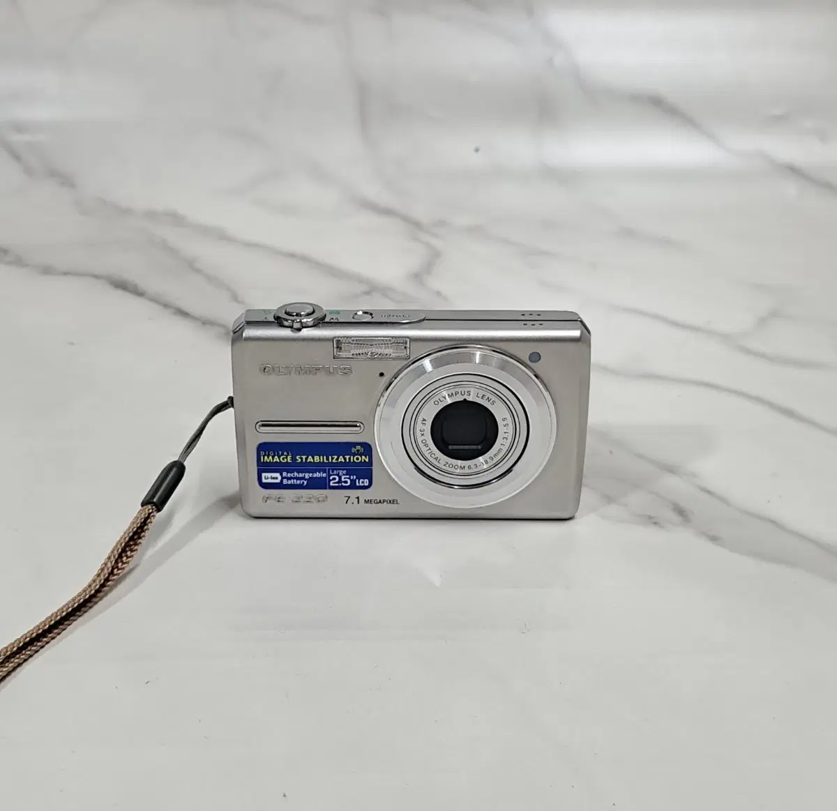 상태좋은! 올림푸스 콤팩트 카메라 FE-220 빈티지 디카