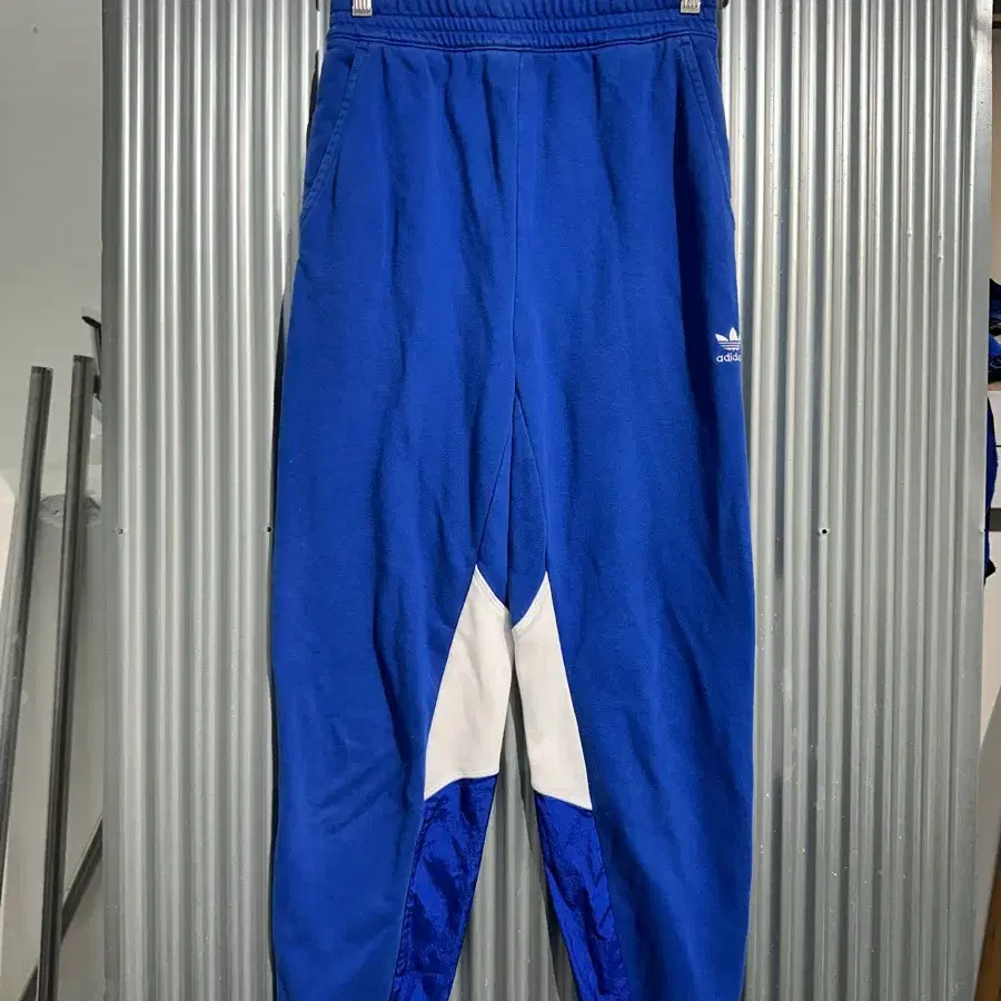 [XS] 아디다스 adidas 오리지널스 배색 조거 트레이닝 팬츠 블루