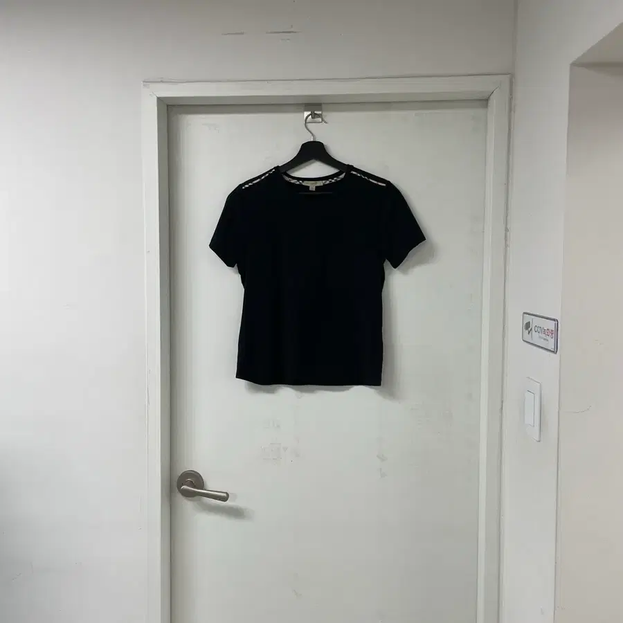 버버리 반팔 티셔츠 블랙 L(W)