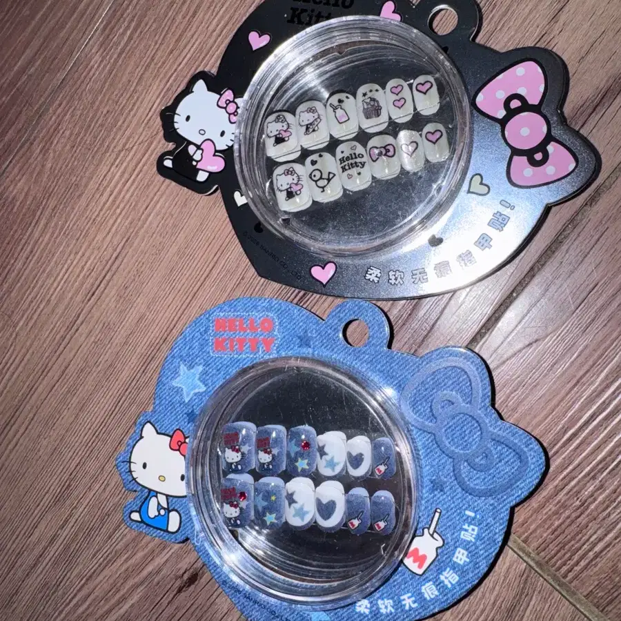헬로키티 네일팁