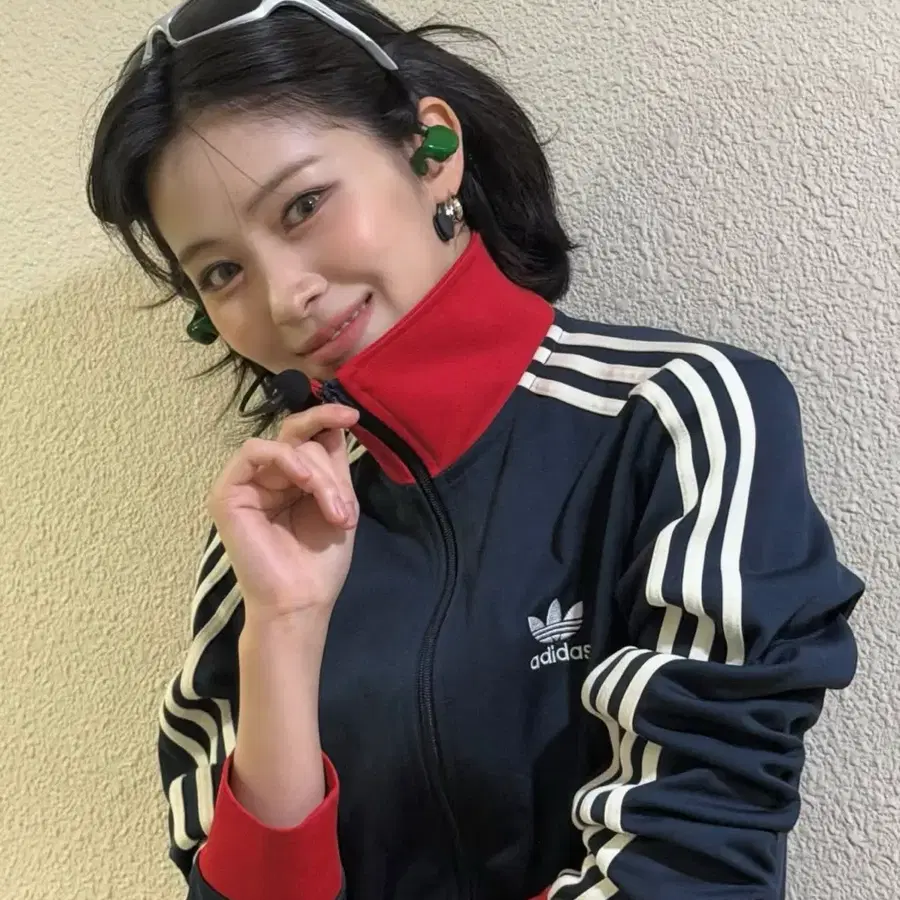 있지 류진 코르티스 건호 아디다스 져지 90사이즈