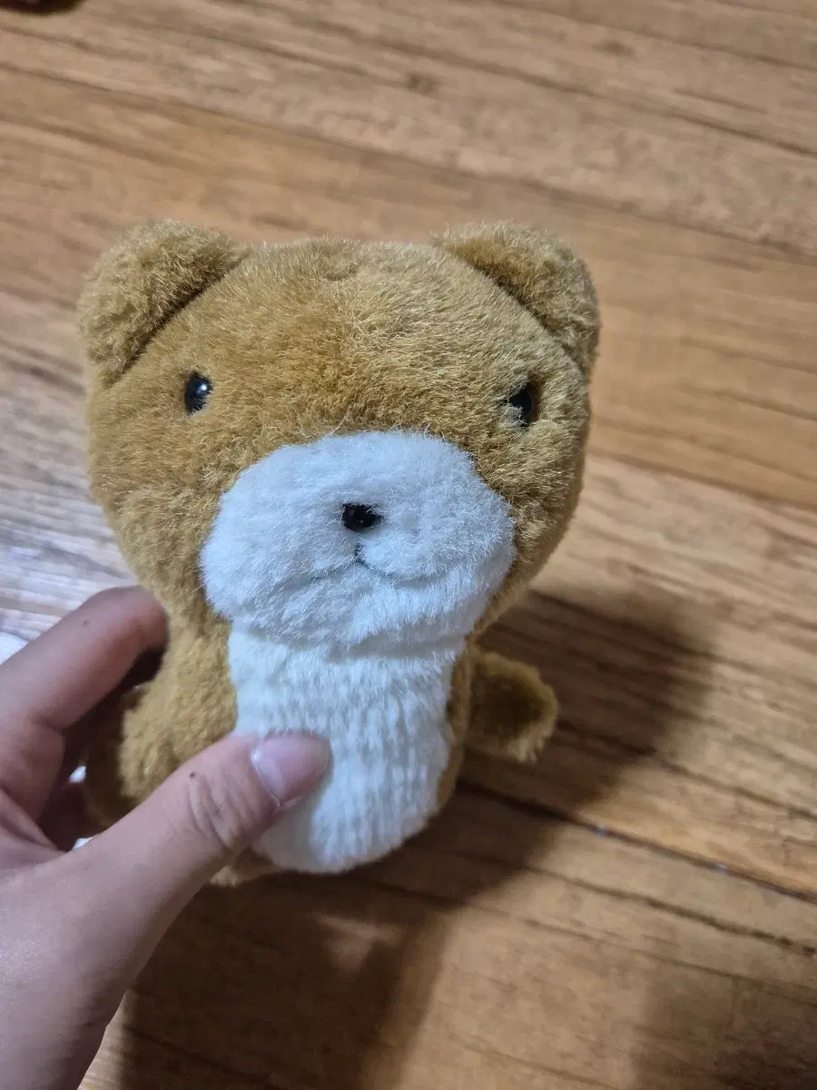 고전 수달 인형