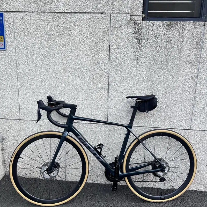 2025 자이언트 tcr 어드밴스1 kom di2