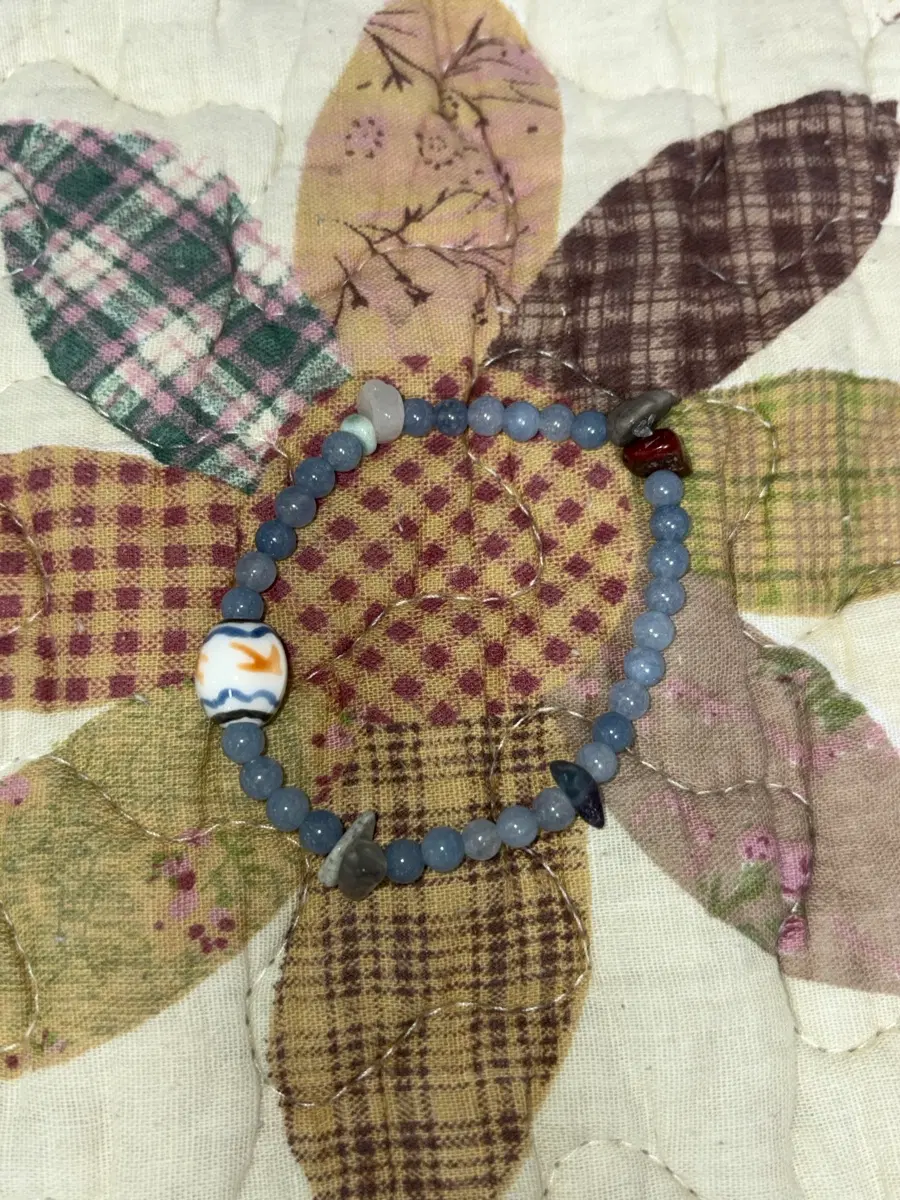 빈티지 비즈 팔찌 / vintage o pendant bracelet