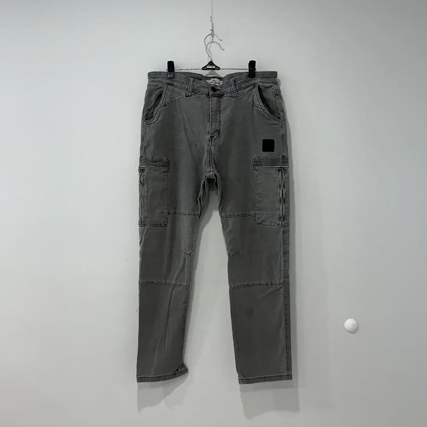 STONE ISLAND ストーンアイランド パンツ