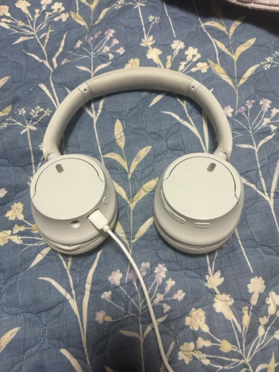 소니 WH-720N 급처합니다