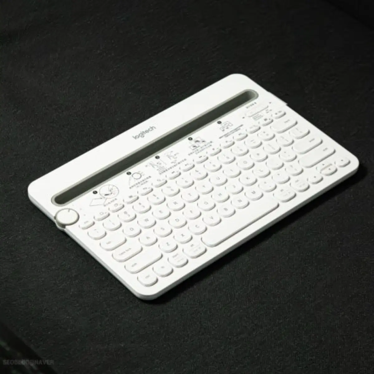 로지텍 k480 무선 블루투스 키보드 화이트