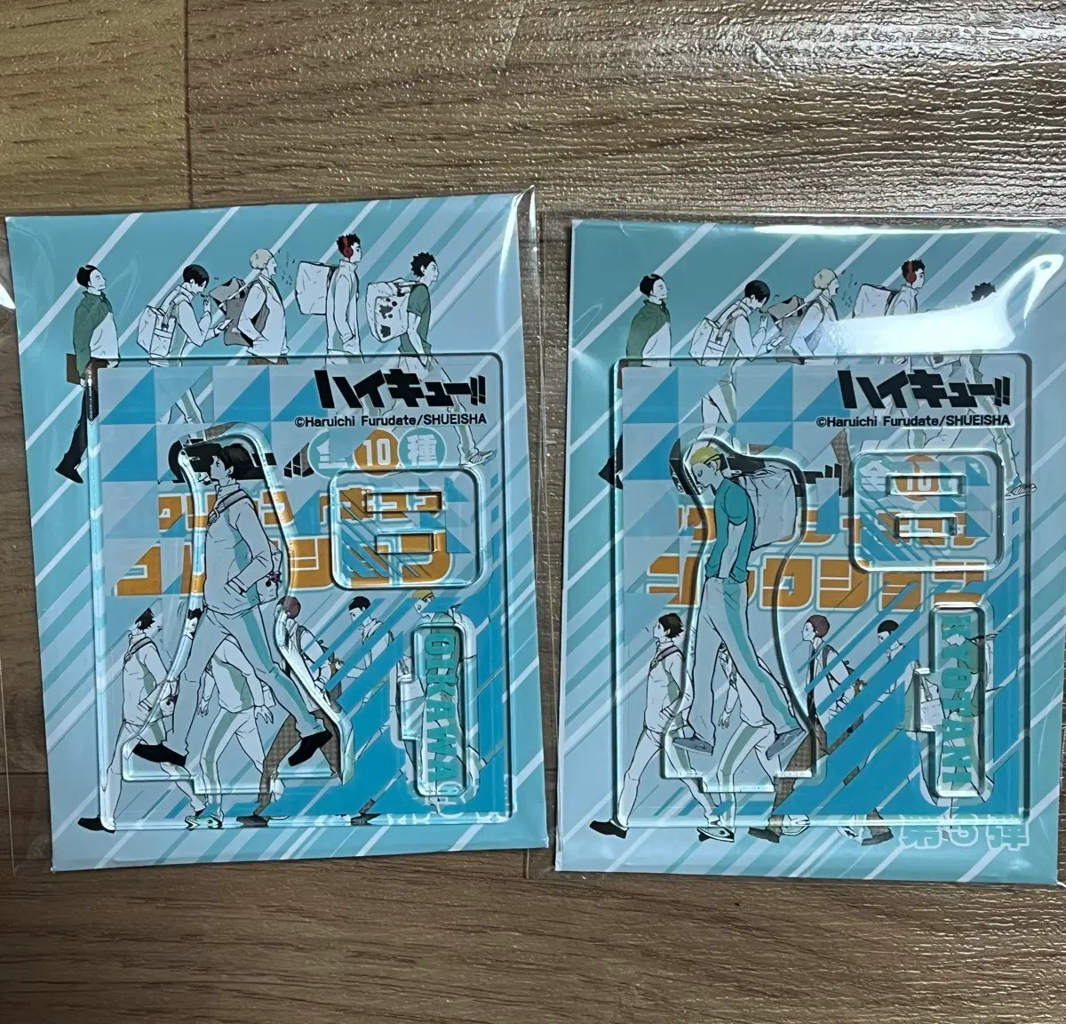 하이큐 등교아크릴 오이카와+켄타로 일괄판매