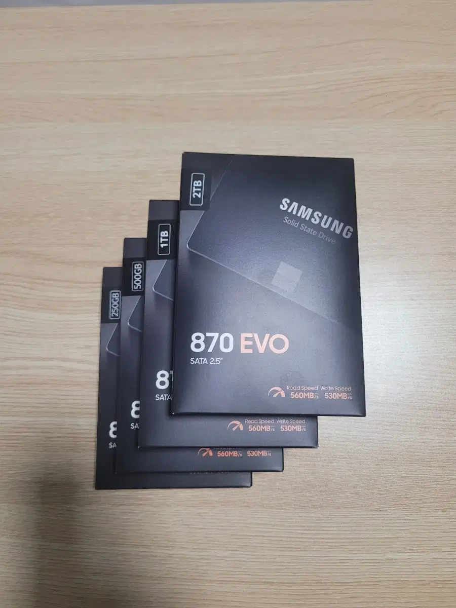 삼성정품 870 EVO SSD (2TB,1TB,500GB,250GB)새상품!가격협의가능!