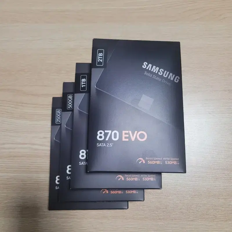 삼성정품 870 EVO SSD (2TB,1TB,500GB,250GB)새상품!가격협의가능!