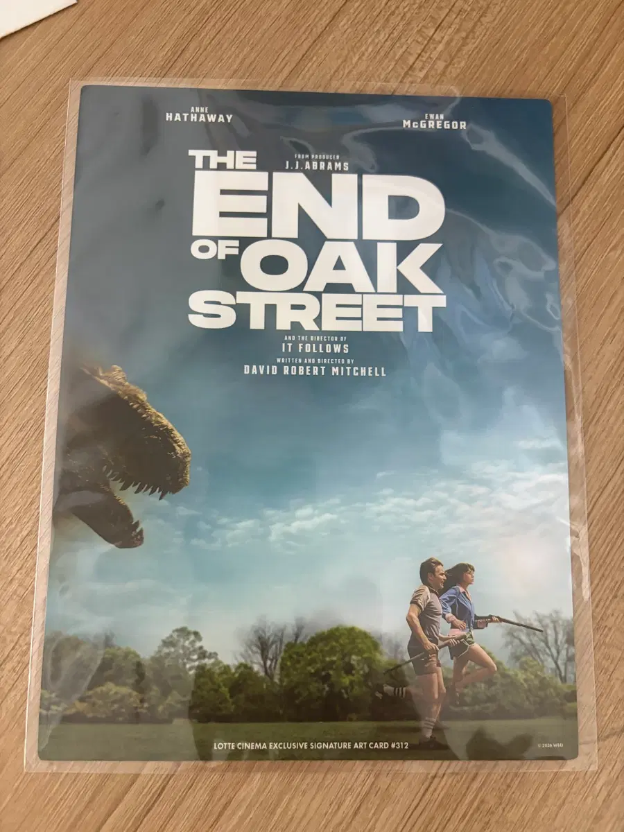 롯데시네마 시그니처 아트카드 "The End of Oak Street"