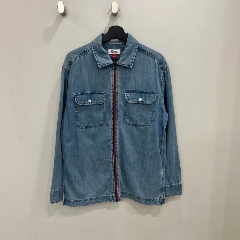 타미힐피거 백프린팅 집업자켓 r4563