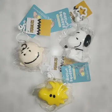 PEANUTS 스누피 찰리 브라운 우드스탁 스퀴즈