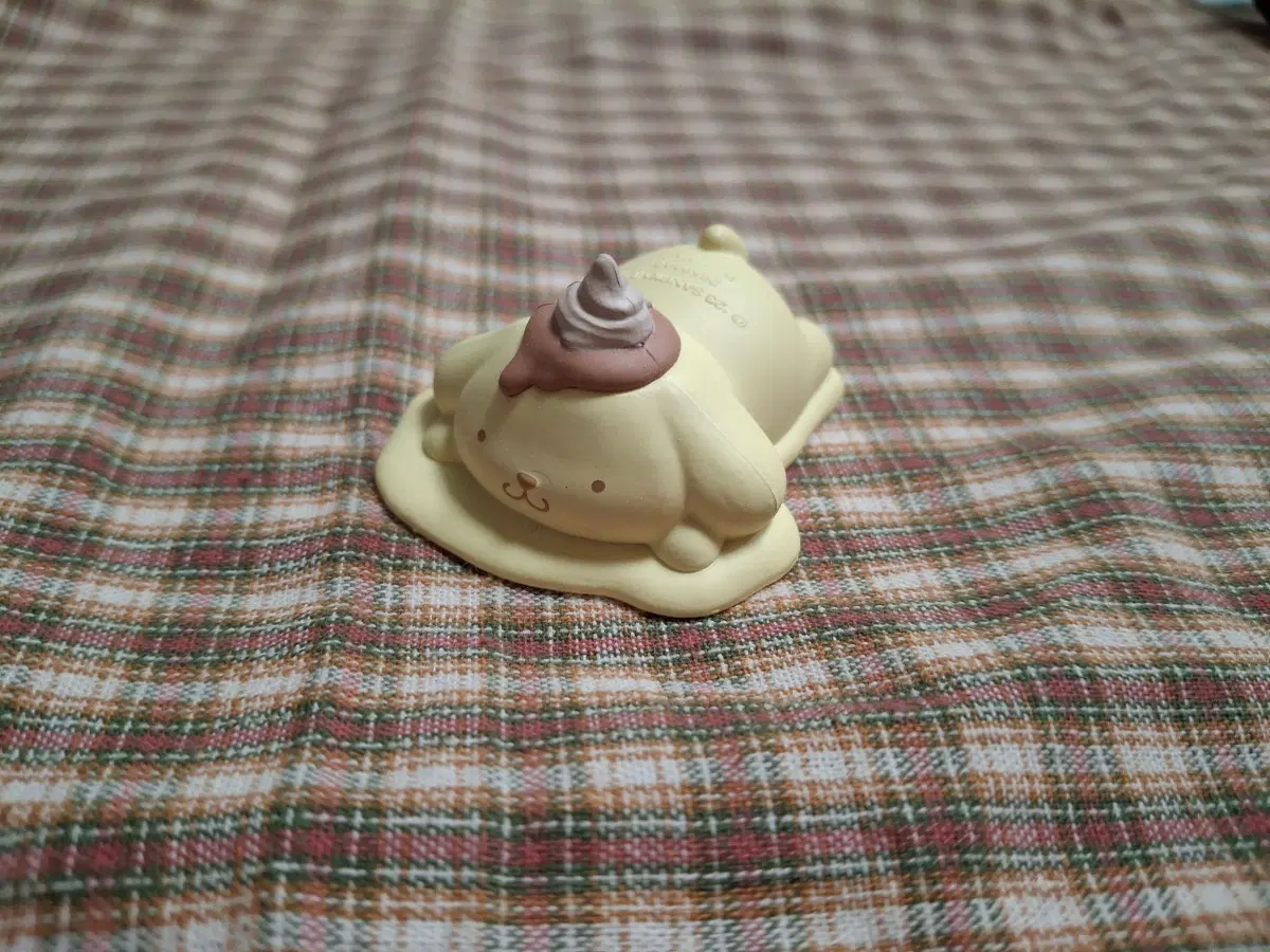 폼폼푸린 녹는 가챠