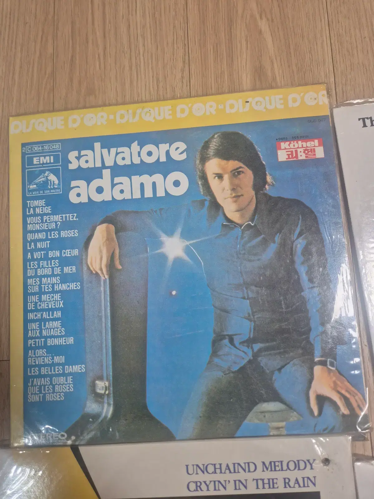미개봉(비닐 안뜯음) 살바토레 아다모(Salvatore adamo) 의 <Disque D'or)> LP 판매합니다.