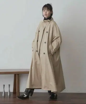 택 포함 새상품 넉넉한 와이드 실루엣 롱 트렌치코트 스기사키 하나