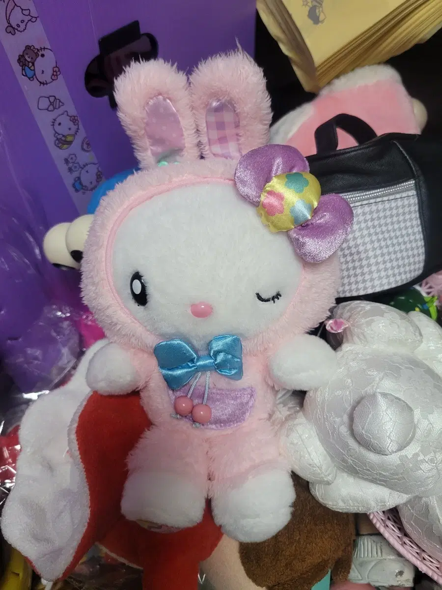 산리오 토끼 인형 키티