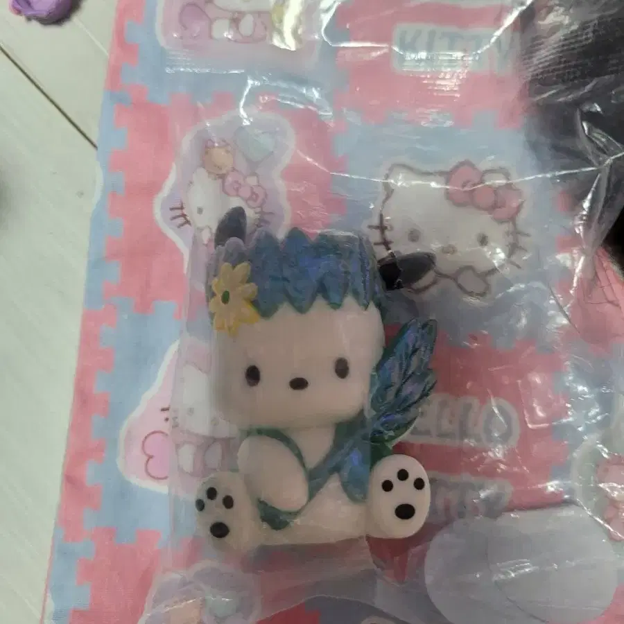 산리오 포차코 피규어
