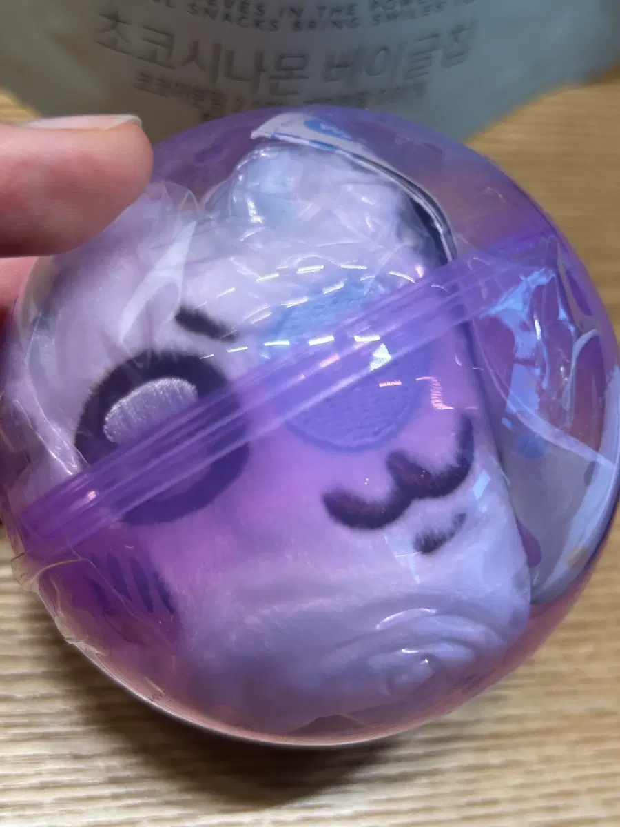 모몽가 페이스 파우치